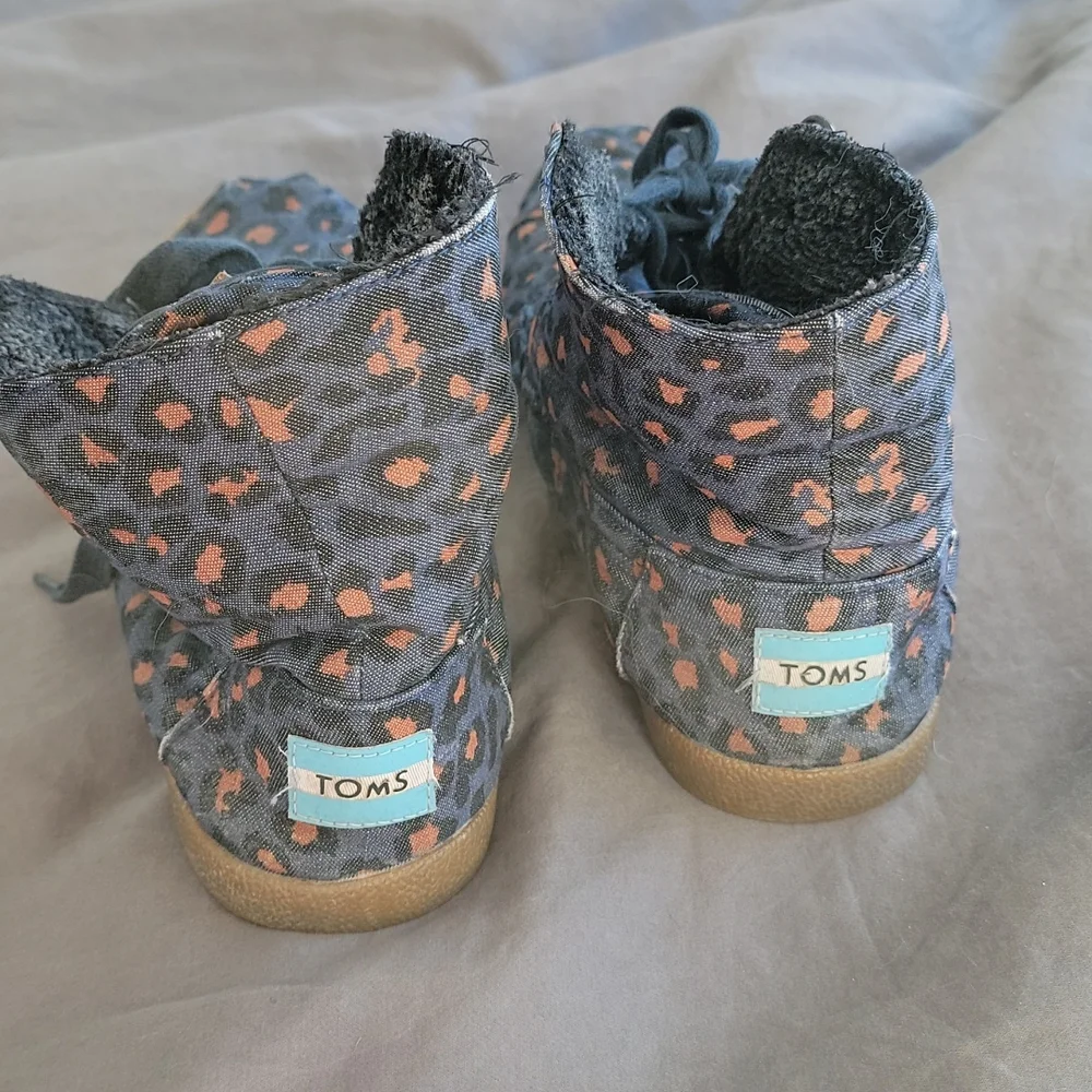 Tom's leppard print booties - Picture 5 of 7